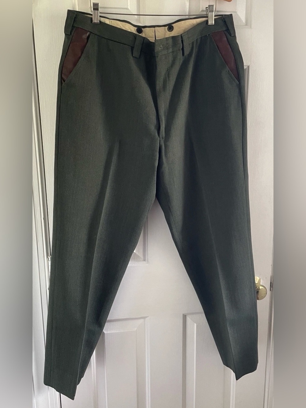 L.L. Bean Vintage Men's Dark Olive Wool Pants with Leather Pocket Trim 33x28